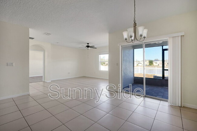 Building Photo - 318 Briar Patch Lp