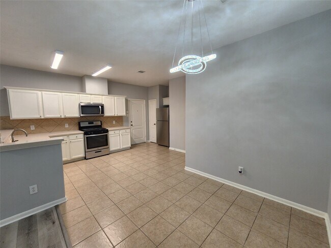 Building Photo - 2623 Sable Ridge Ln