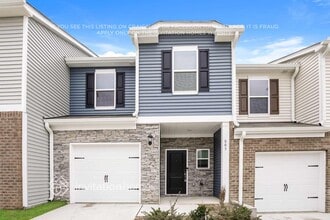 Building Photo - 803 Holiday Pk Ln