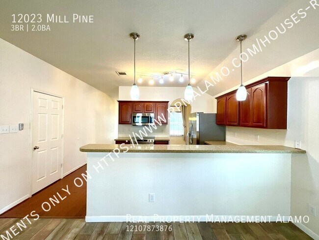 Building Photo - 12023 Mill Pine