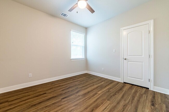 Building Photo - 106 Koele Ct