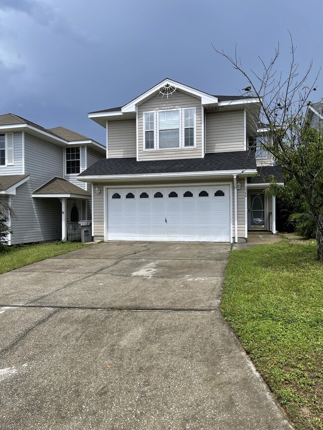 Building Photo - 3368 Two Sisters Way