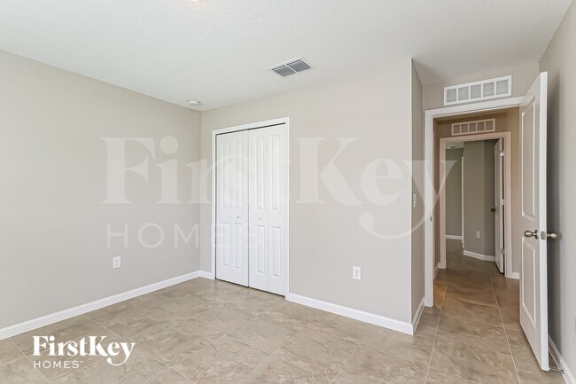 Building Photo - 215 Southern Breeze Lp