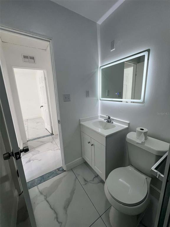 Building Photo - 1601 Crooms Ave