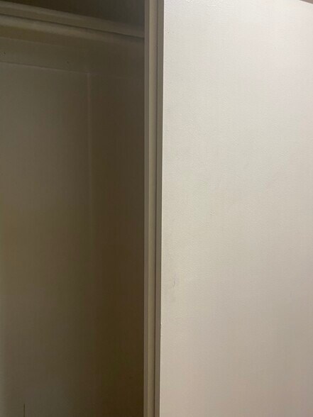 Building Photo - 15641 N 63rd Way