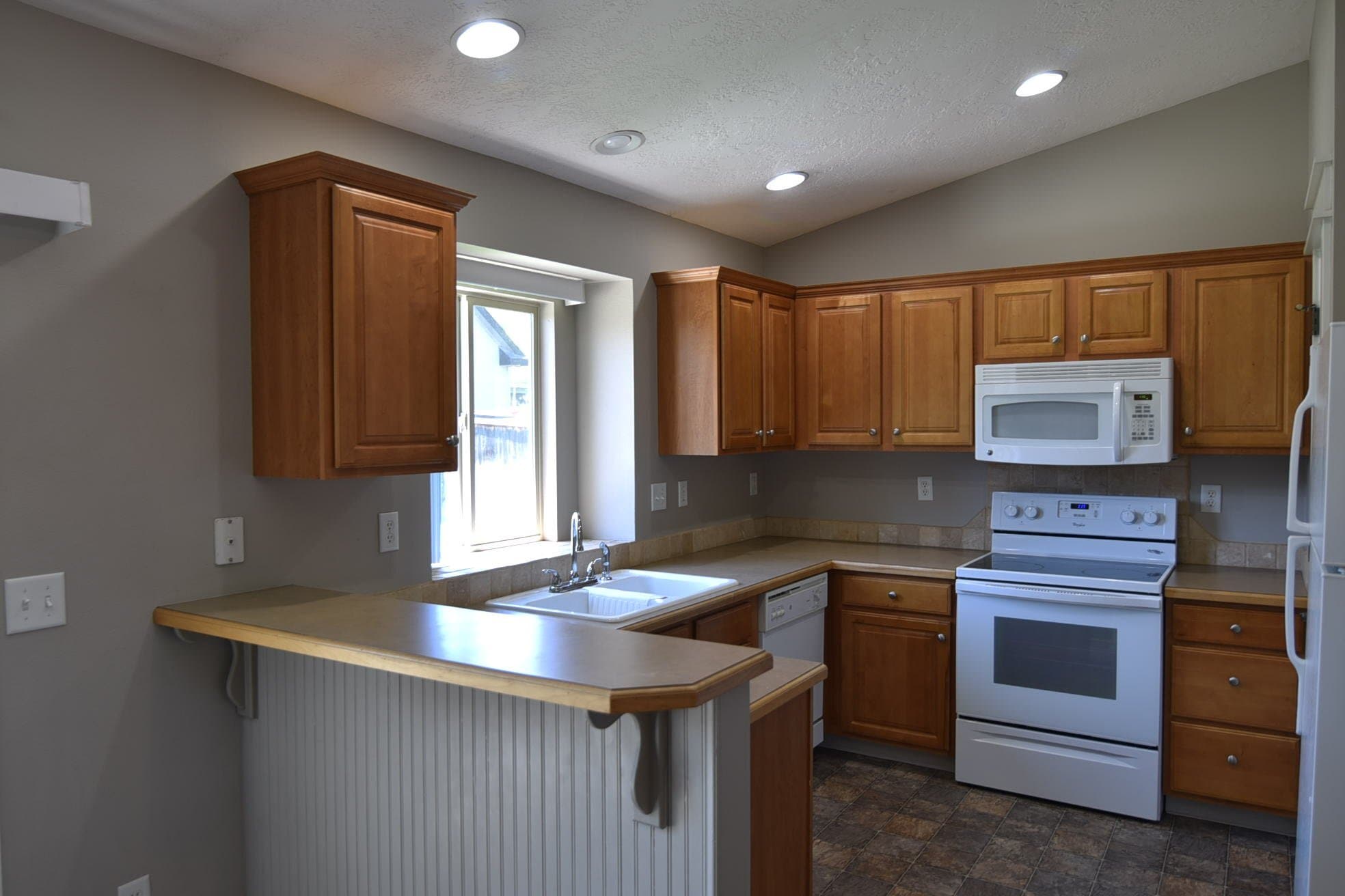 Building Photo - 11215 W Springgold Dr