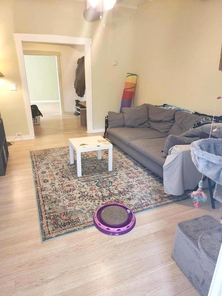 Building Photo - 3301 W Potomac Ave