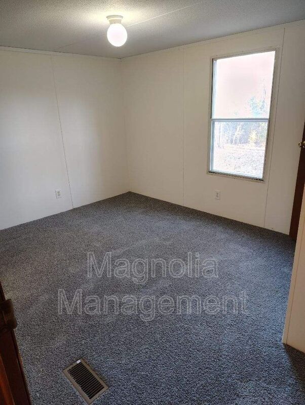 Building Photo - 441 Hunter Rd