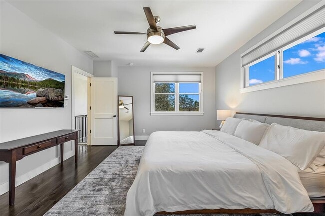 Building Photo - 3102 Foxfire Dr