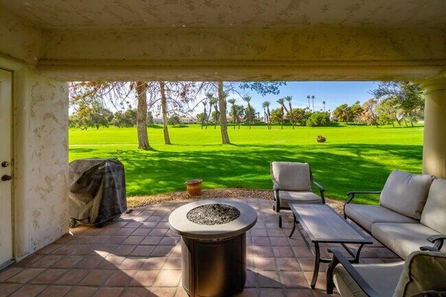 Building Photo - 491 Desert Falls Dr N