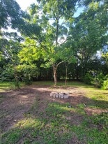 Building Photo - 3405 Granberry Dr