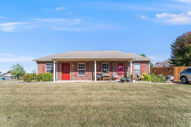 Primary Photo - 3300 SW Landau Ct