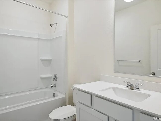 Building Photo - 43137 Capilano Clb Ct