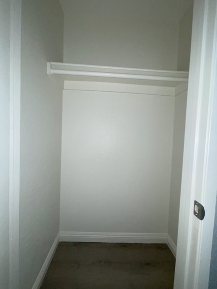 Building Photo - 17706 Scherzinger Ln