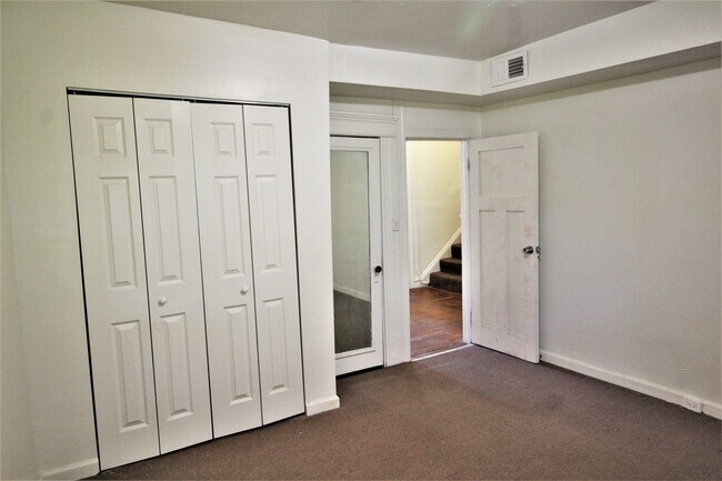 Building Photo - 2024/2025 JHU Homewood Off-Campus 6bd/3ba ...