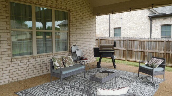 Building Photo - 1264 Mountain Side Dr