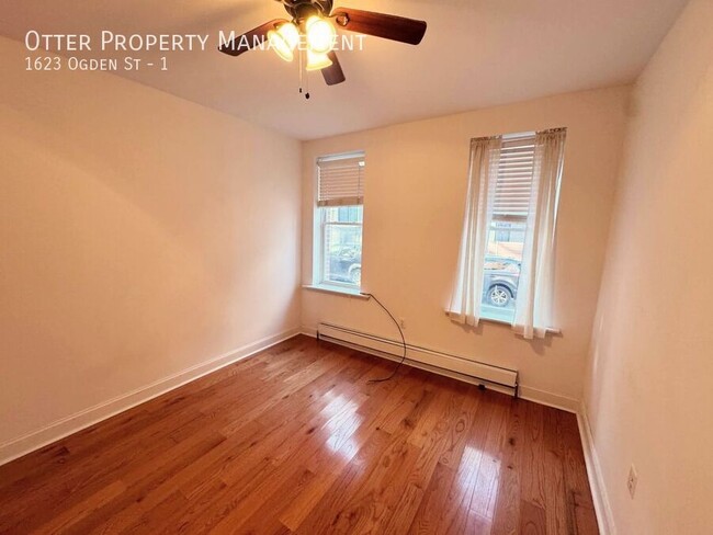 Building Photo - 1BR/1BA Fairmount Ground Floor Apt with Wa...