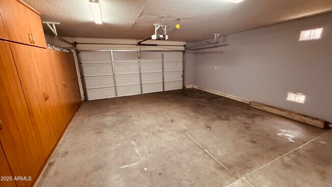 Building Photo - 3439 N 126th Dr