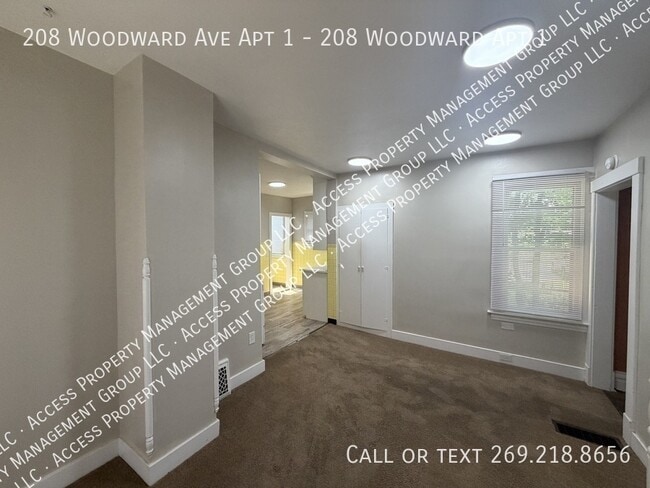 Building Photo - 208 Woodward Ave