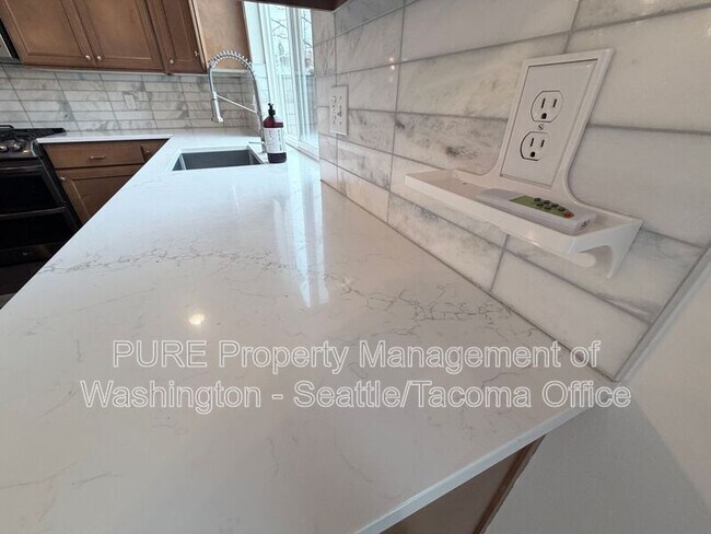 Building Photo - 1725 SW 346th Pl