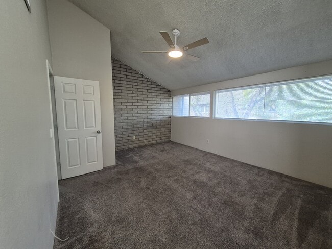 Building Photo - 5701 E Glenn St