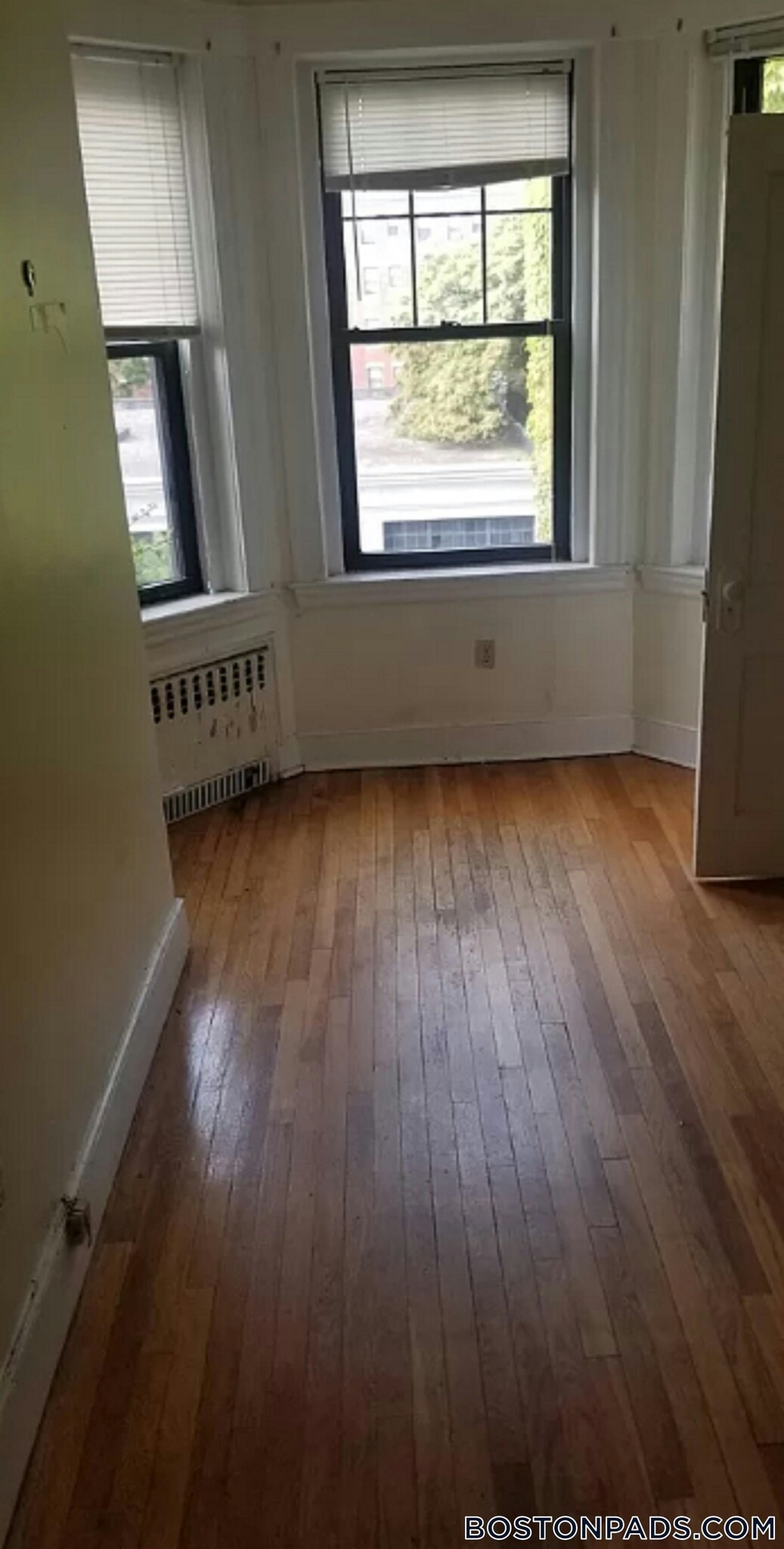 Building Photo - 58 Queensberry St