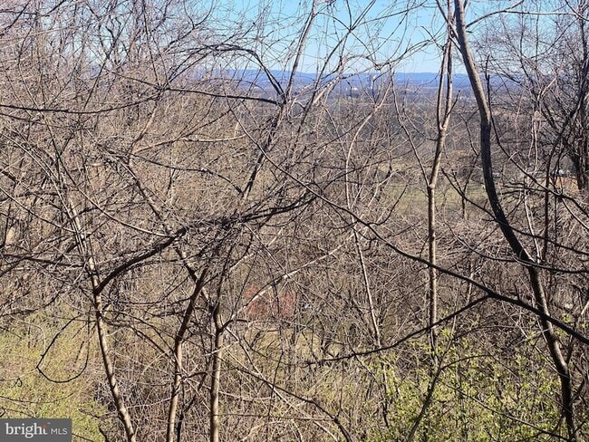 Building Photo - 5975 Tuscarora Pike