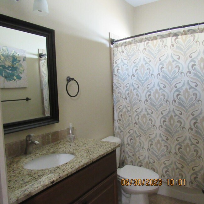 Building Photo - Beautiful Home with 57ft Boat Deep Garage! Can be rented Furnished or Unfurnished