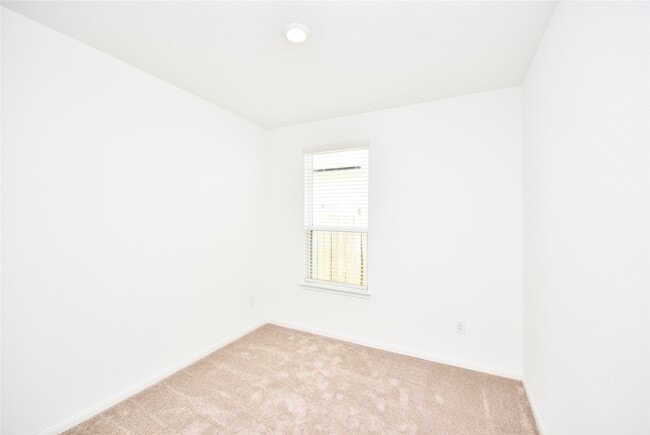 Building Photo - 26386 Cedar Sedge Dr