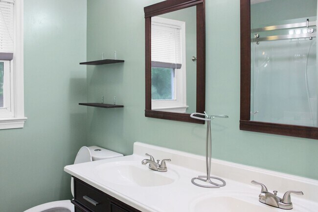 Building Photo - 1638 Brightfield Pl