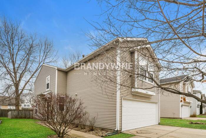 Building Photo - 16675 Aulton Dr