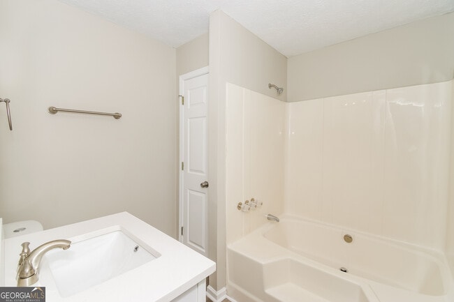 Building Photo - 10 Nectar Pl