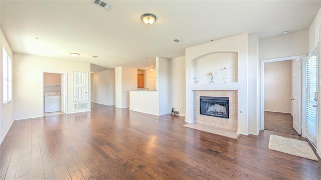 Building Photo - 809 White Dove Dr
