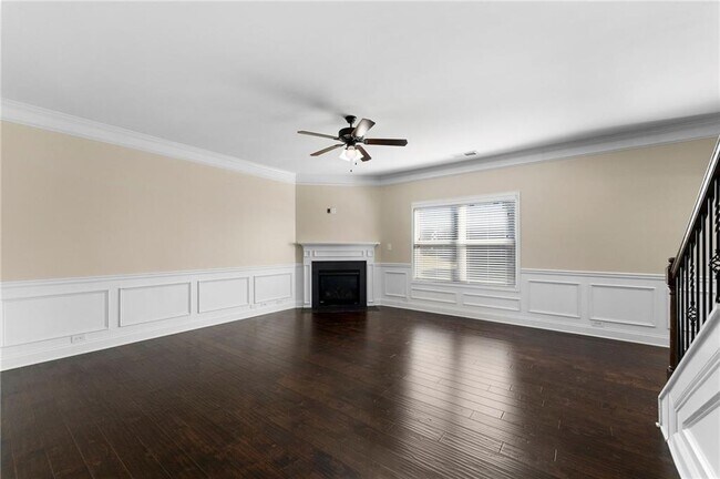 Building Photo - 10 Canterbury Walk