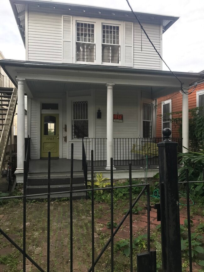 Building Photo - 5207 Magazine St