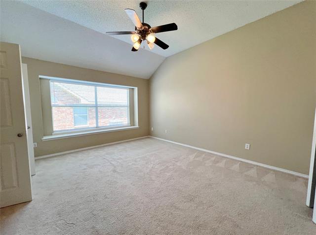Building Photo - 7700 Glenoaks Dr