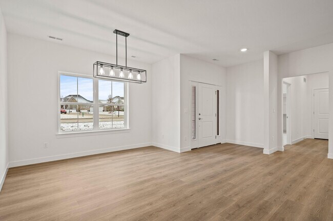 Building Photo - 6321 Murano Way
