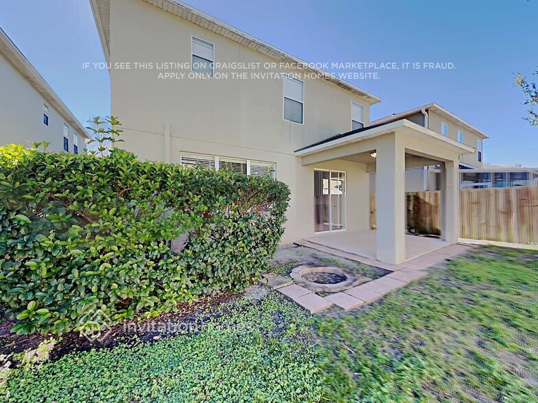 Building Photo - 17545 Glenapp Dr