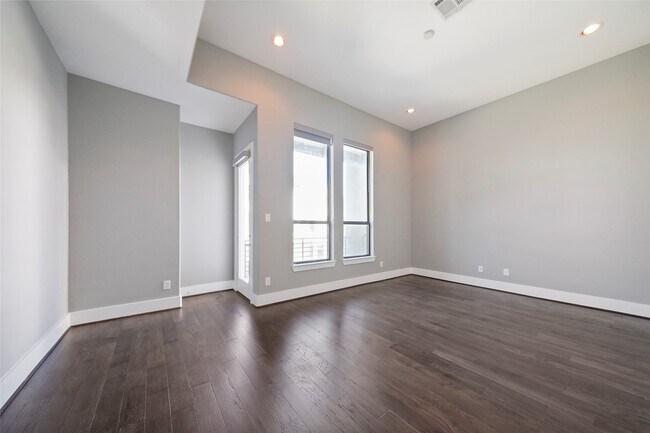 Building Photo - 4123 Eigel St