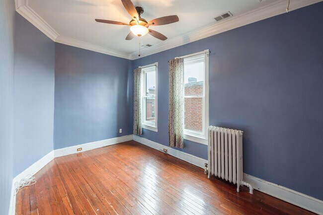 Building Photo - 12 Randolph Pl NW