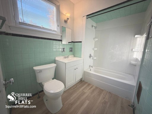 Building Photo - 5704 Darlington Rd