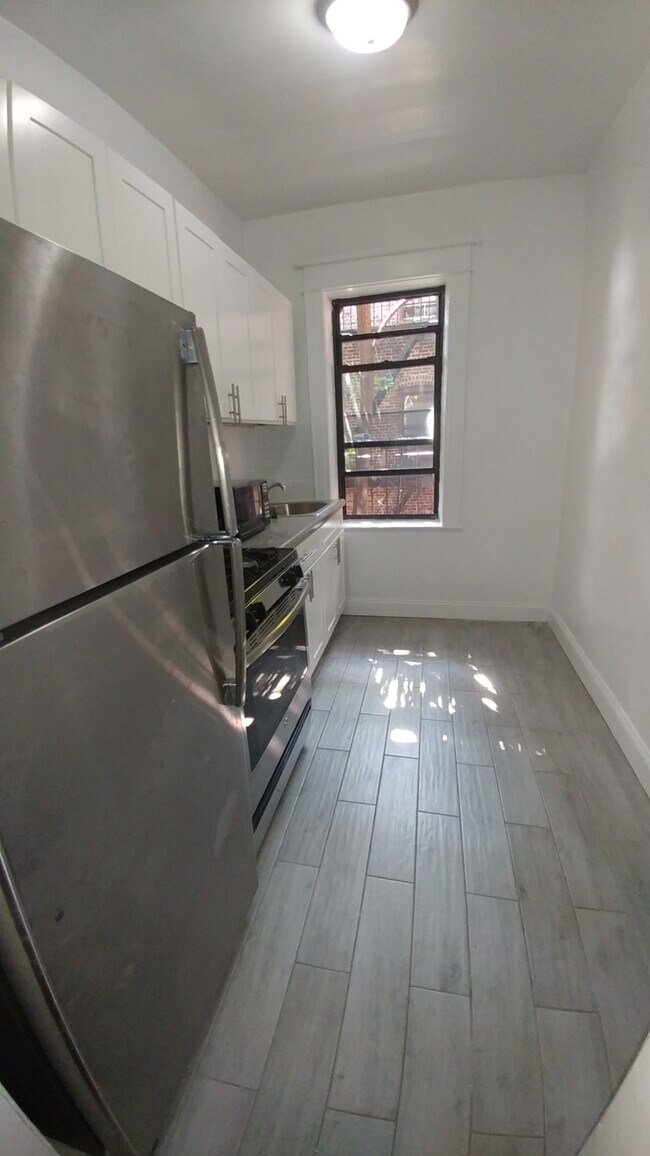 8605 Forest Parkway 8605 Forest Pky Woodhaven NY 11421 Apartment