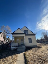 Building Photo - single family home