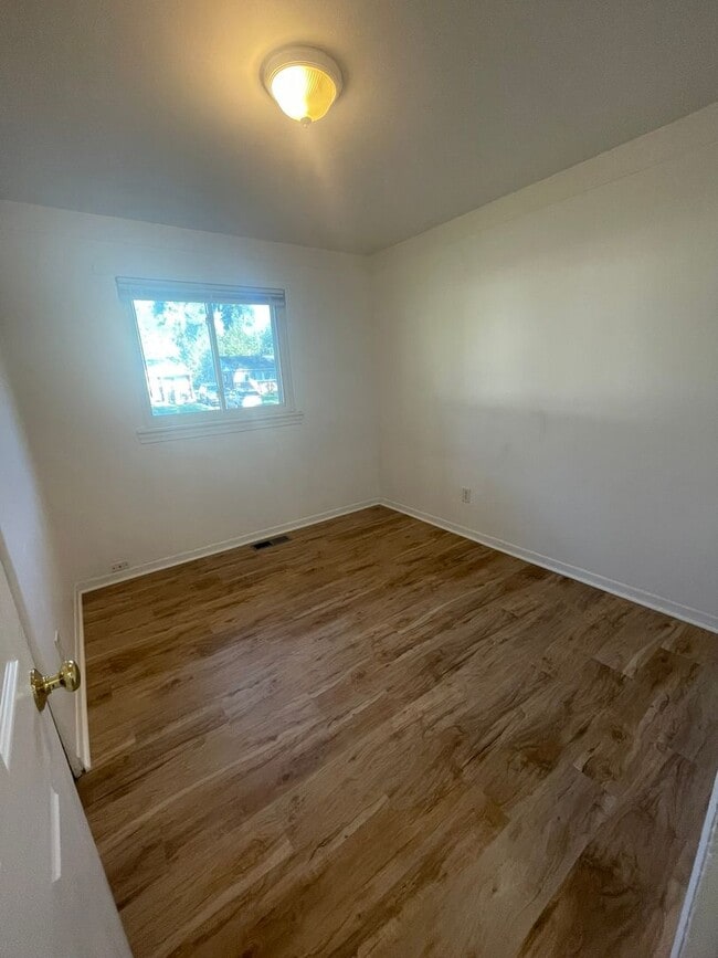 Building Photo - 3-Bedroom Home on a Corner Lot | Early Move in Available!