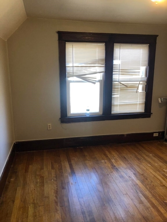 Building Photo - 19 Summerhill Ave