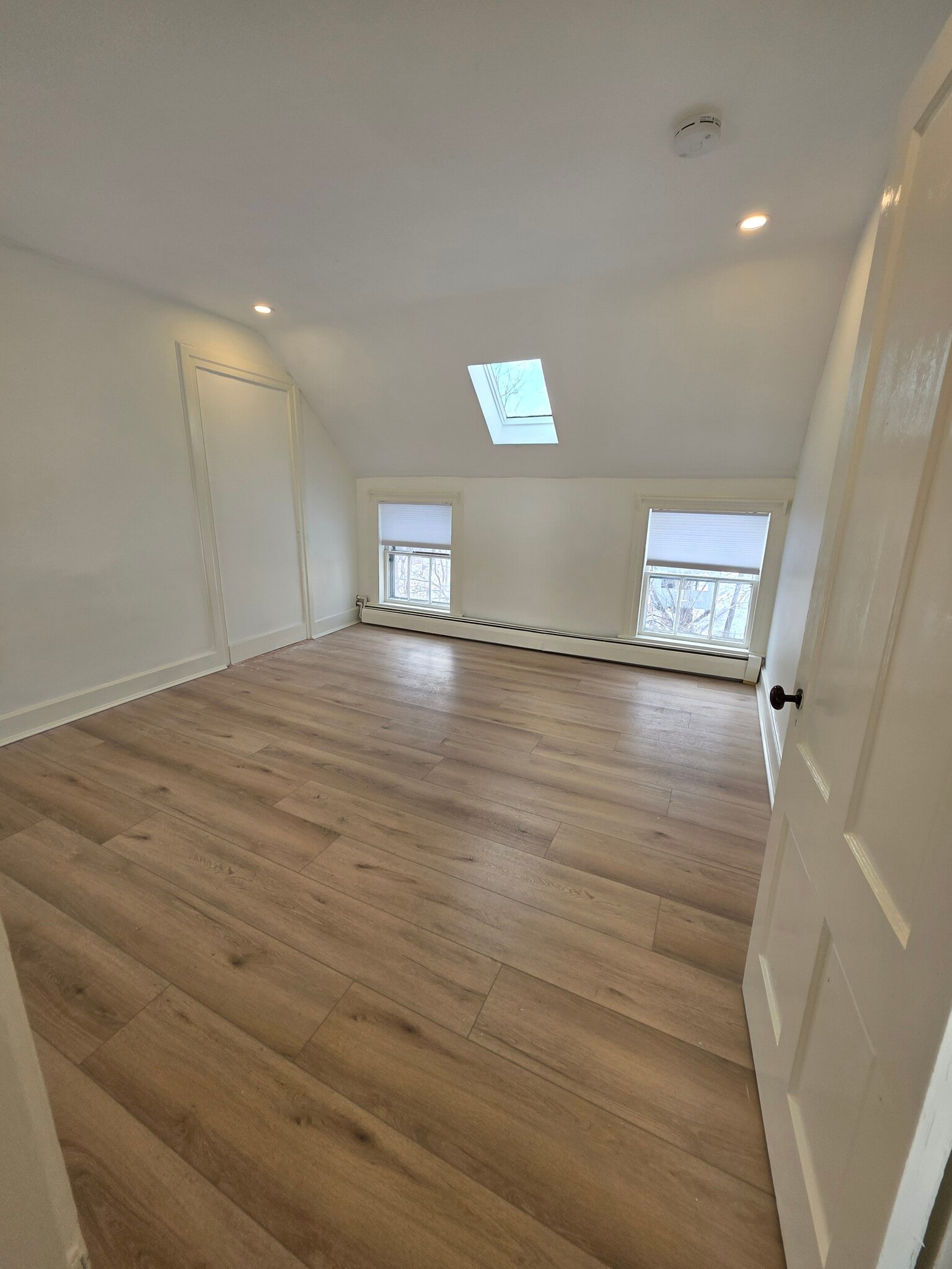 Building Photo - 21 Cleaves St