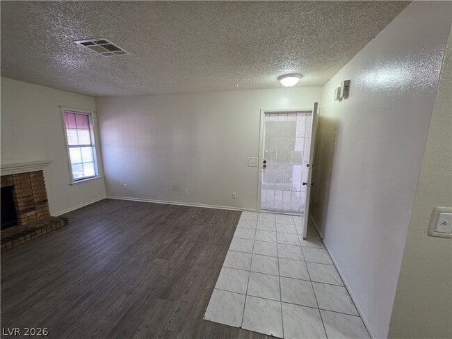 Building Photo - 6671 W Tropicana Ave