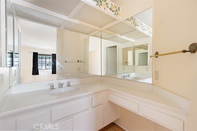 Building Photo - 22 Campton Pl