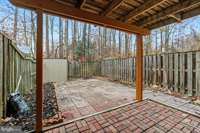 Building Photo - 9040 Armendown Dr