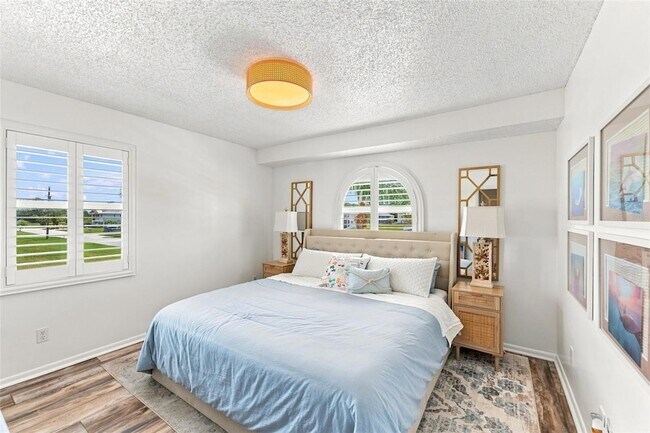 Building Photo - 4017 Triggerfish Dr